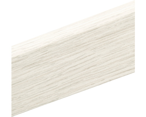 Houten plint met nerf