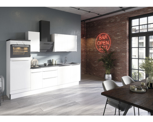 OPTIFIT Keukenblok met apparatuur Arvid986 wit mat 270x60 cm Moderne keuken met witte kasten, afzuigkap en oven in een lichte ruimte