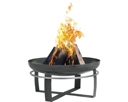 Vuurplaats met brandend hout