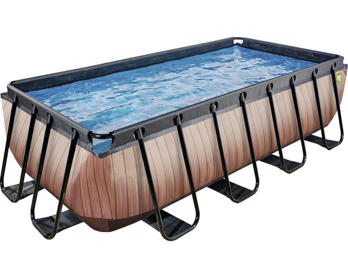 Rechthoekig frame zwembad met houtlook en water