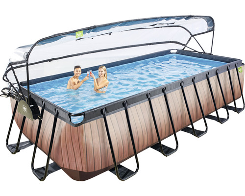 Rechthoekig zwembad met overkapping en houtlook voor de tuin