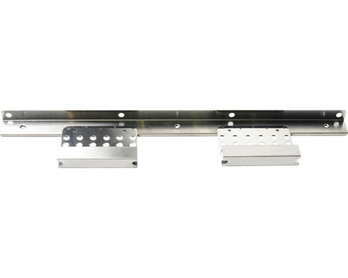 Metalen beugel met boorgaten voor bevestiging