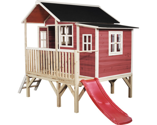 Houten speelhuis met glijbaan en ladder