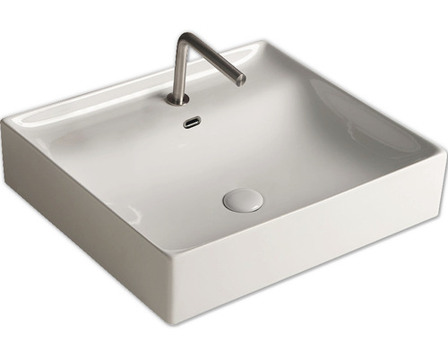 Keramische waskom met kraan