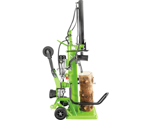 Houtklover met houtblok om te kloven