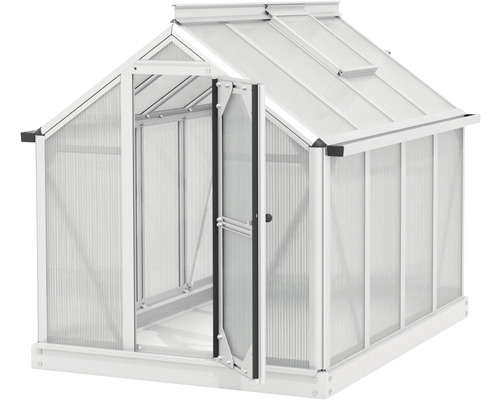 Kas met open deur voor de tuin