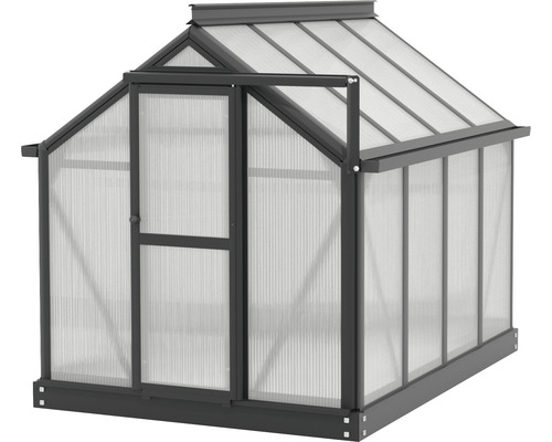 Kas met open deur voor het kweken van planten