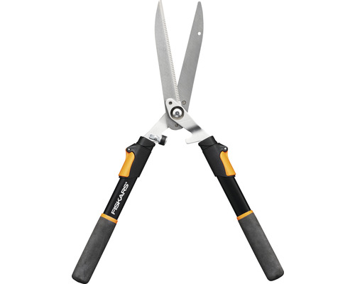 Fiskars tuinschaar met stalen messen en handgrepen.