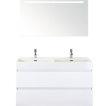 Wastafelonderkast met twee wastafels en verlichte spiegel voor de badkamer
