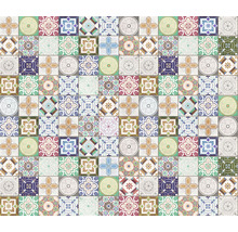 Tegelpatroon met verschillende geometrische en bloemmotieven