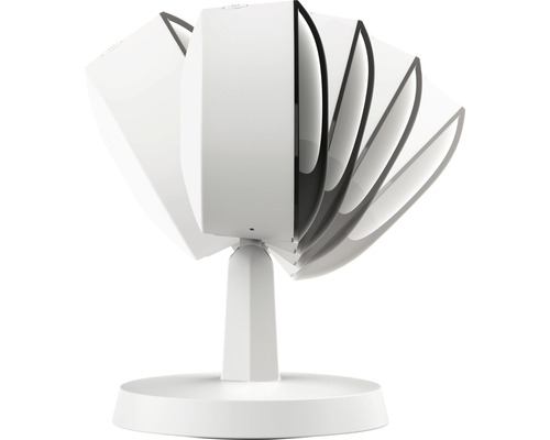 Witte beveiligingscamera met verstelbare voet.