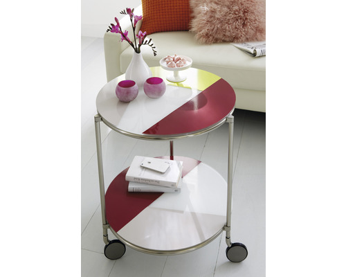 Bijzettafel met twee niveaus en wielen