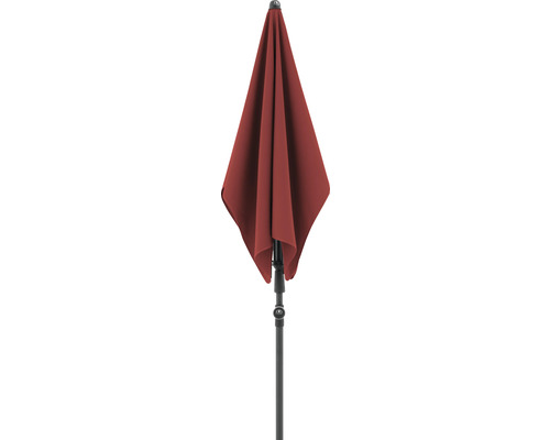 Gesloten parasol met mast