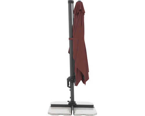 Gesloten zweefparasol met voet