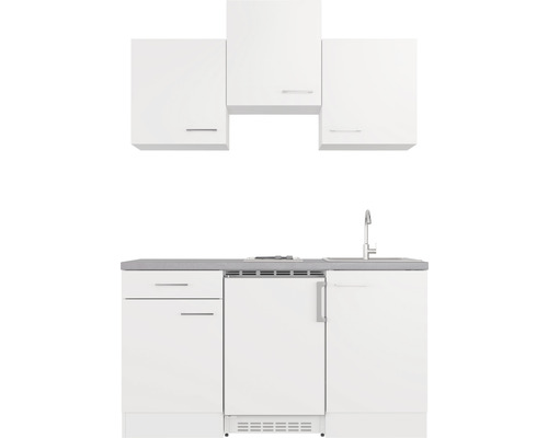 Compacte kitchenette met spoelbak, koelkast en hangkasten