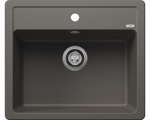 Spoelbak van steen met afvoergarnituur