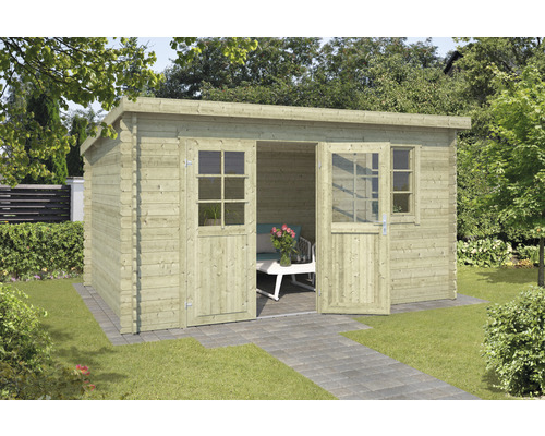 Houten tuinhuis met dubbele deur in de tuin