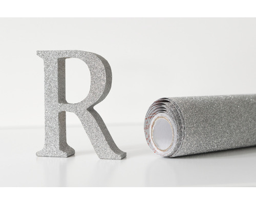 Decoratieve letter R en rol meubelfolie