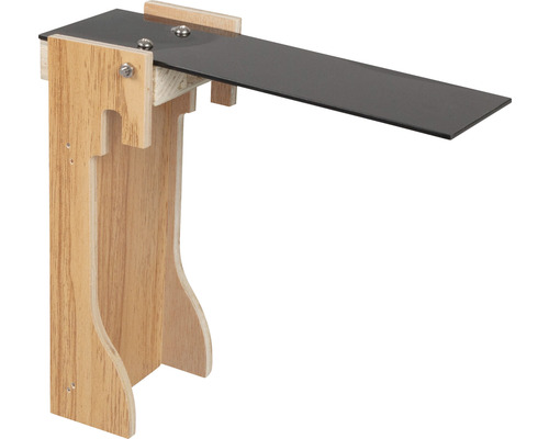 Houten en metalen vogelhuis invliegplank