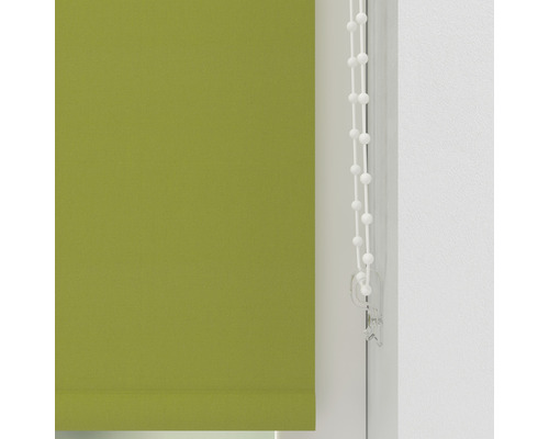 Groen rolgordijn met bedieningsketting