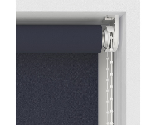 Opgerolde, stoffen rolgordijnen voor ramen