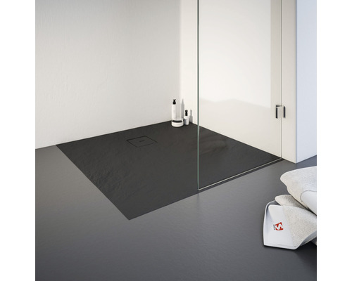 Inloopdouche met douchegoot en glazen wand