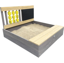 Houten zandbak met bankje, speelgoed en schoolbord