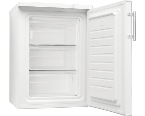 Vriezer met open deur en drie vrieslades