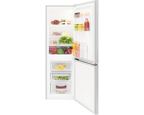 Geopende koelkast gevuld met levensmiddelen voor optimale opslag