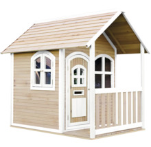 Houten speelhuis met veranda, ramen en deur