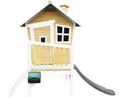 Houten speelhuis met glijbaan, ladder en brievenbus