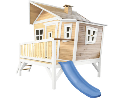 Houten speelhuis met glijbaan voor de tuin