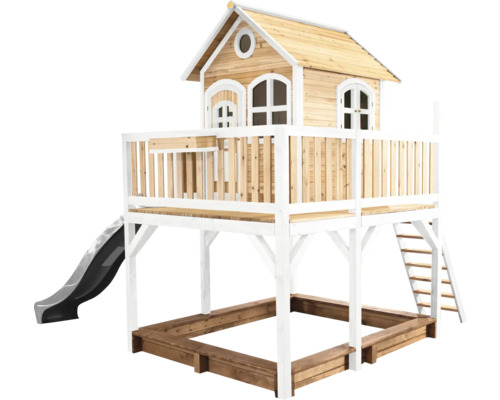 Speelhuis met glijbaan, zandbak en ladder van hout