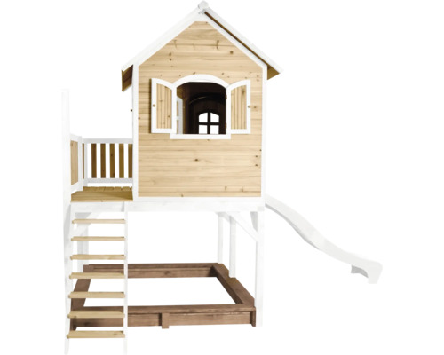 Speelhuis met glijbaan, zandbak, trap en klein balkon gemaakt van hout