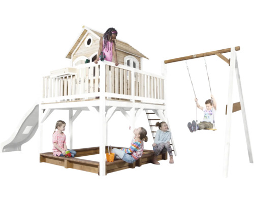 Speeltuin met speelhuis, glijbaan, zandbak en schommel voor kinderen