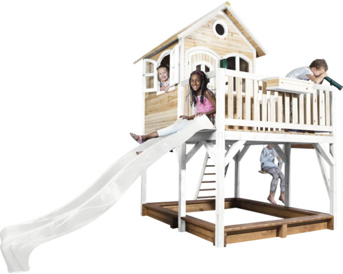 Speelhuis met glijbaan en zandbak voor kinderen