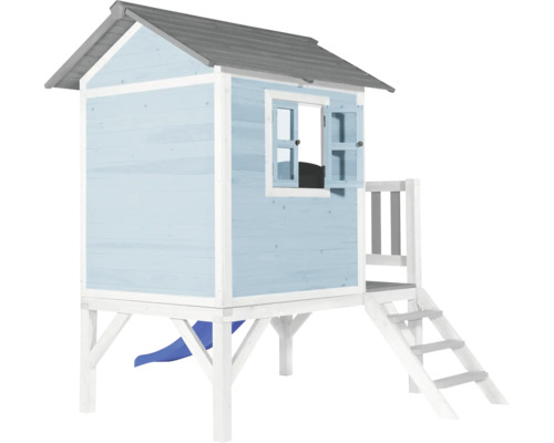 Houten speelhuis met glijbaan en trap