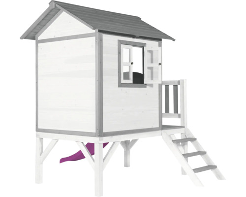 Houten speelhuis met glijbaan en trap