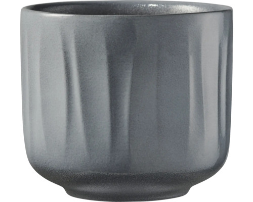 Keramische bloempot met ribbeloppervlak