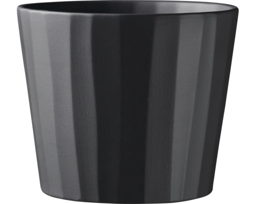 Zwarte bloempot met verticaal ribbelpatroon