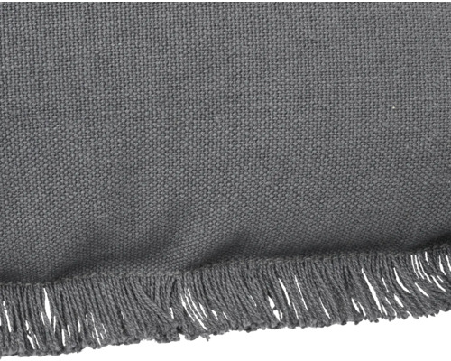 Grijs tapijt met franjes