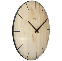 Wandklok met houtlook en zwart frame