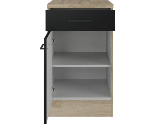 Onderkast met lade en open deur, interieur met planken