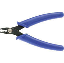 Tang met blauw handvat
