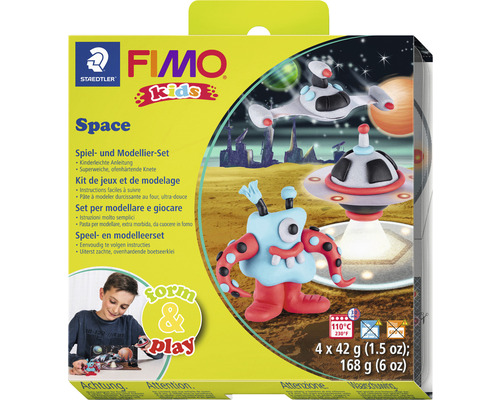 GLOREX FIMO Kids kleiset form & play space