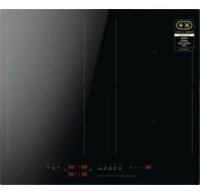 Inductiekookplaat met vier kookzones en digitale bediening