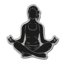 Illustratie van een vrouw in meditatiehouding