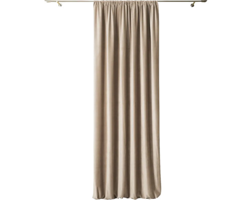 Beige gordijn met plooibandophanging aan gordijnroede