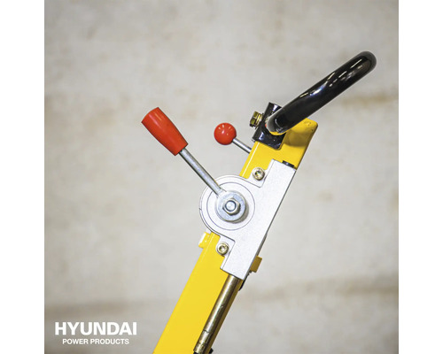 Detailweergave van de bedieningselementen van een grondfrees