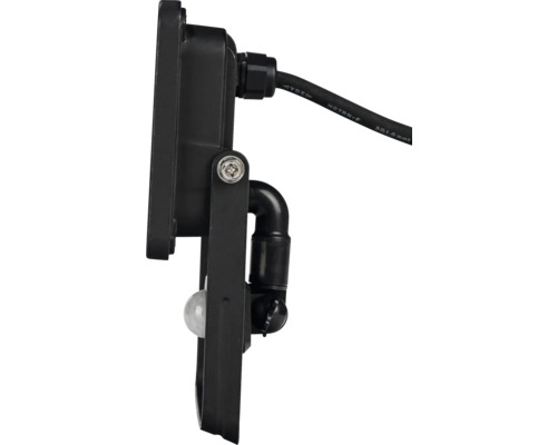 Zijaanzicht van een zwarte led-spot met bewegingssensor en kabelaansluiting